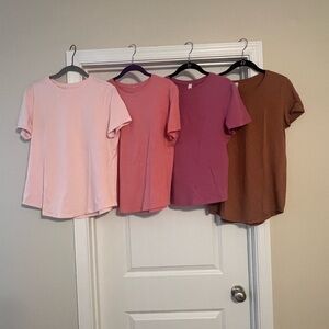 Lululemon love crew tee, women’s size 8